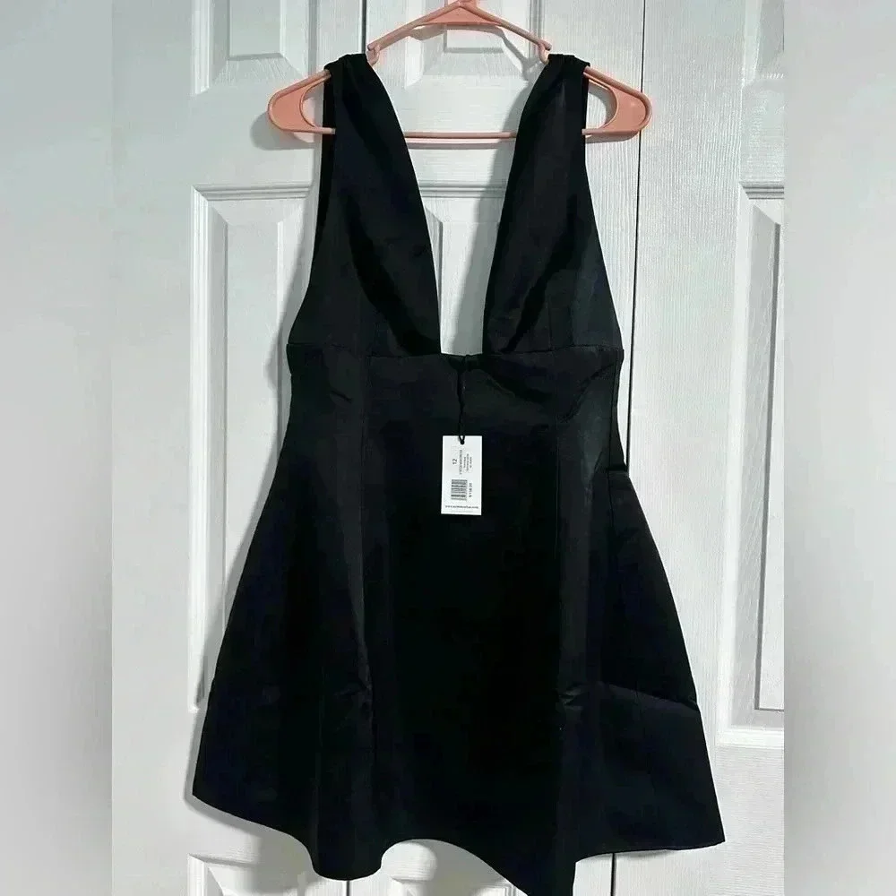 WeWoreWhat V Neck Mini Dress - Picture 6 of 11